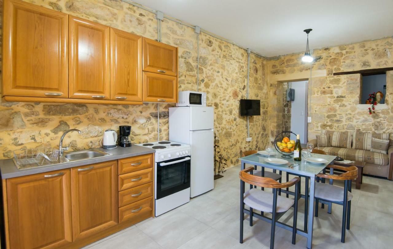 Veranda Apartment Maroulas Bagian luar foto